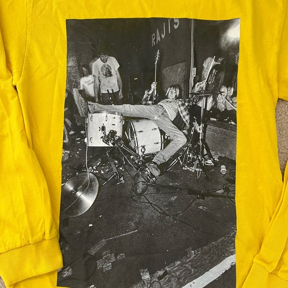 Pleasures x Charles Peterson x Nirvana Negative Creep Yellow long-sleeve shirt - Picture 2 of 6